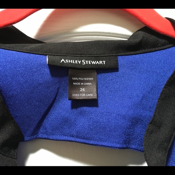 Top - Picture 3 of 4